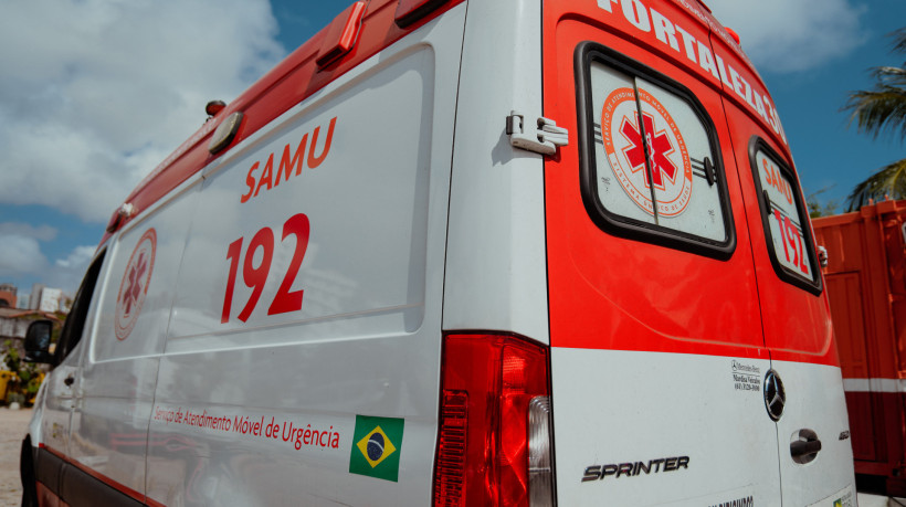 Acidente entre duas motos deixa policial militar ferido no João XXIII